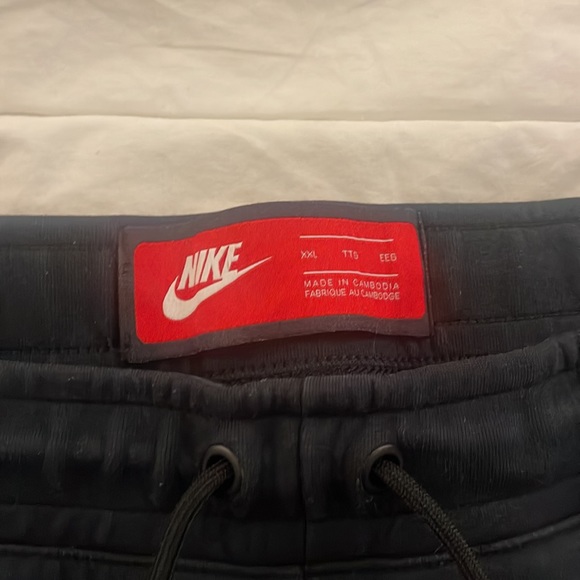 Nike Tech Black fleece pants XXL - Picture 3 of 5